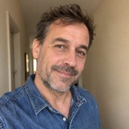 Portrait de Arthur Benoît